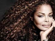 Janet Jackson mère à 50 ans
