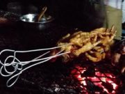 CAN Total Gabon 2017 : silence, on mange les brochettes de pattes de poulets !