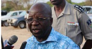 Sécurisation des fêtes de fin d’année: Le ministre burkinabè de la Sécurité encourage les militaires et policiers déployés