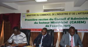 Burkina/ministère du Commerce: des agents invités à « redoubler d’ardeur » pour l’atteinte des objectifs du PNDES