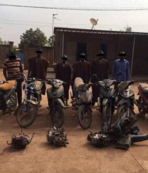 Ouagadougou: la police met aux arrêts « une bande de malfaiteurs »