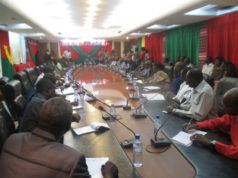 Burkina/mouvements de protestations: le gouvernement sollicite une « trêve sociale »