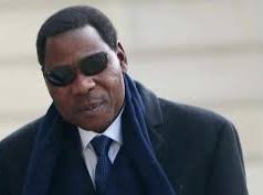 Exclusif/ Un ancien président à Paris
