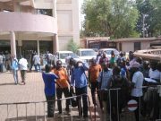 Burkina : des policiers radiés en sit-in au ministère de la Sécurité