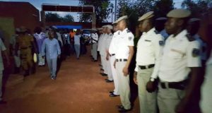 Burkina: le ministre Simon Compaoré encourage les Forces de sécurité