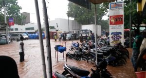 Ouagadougou les pieds dans l’eau