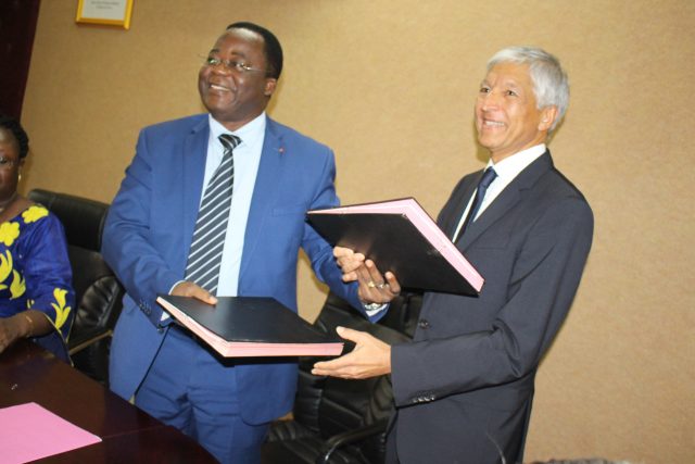 Echanges de documents entre le ministre Souleymane Soulama et Mahmoud Rajan de l'Akfed