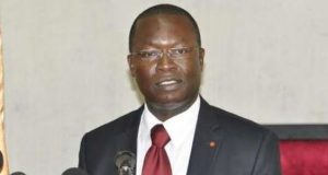 Côte d’Ivoire: Deux gendarmes et trois militaires inculpés pour vol et mort d’homme après les mutineries