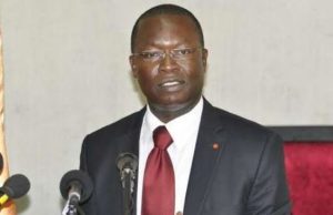 Côte d’Ivoire: Deux gendarmes et trois militaires inculpés pour vol et mort d’homme après les mutineries