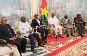 Burkina: des anciennes gloires du football à Kosyam