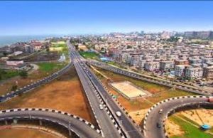 Afrique: le «modèle occidental» fissuré