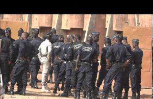 Burkina/services payés: Des policiers exigent le jugement des personnes incriminées dans le rapport d’enquête