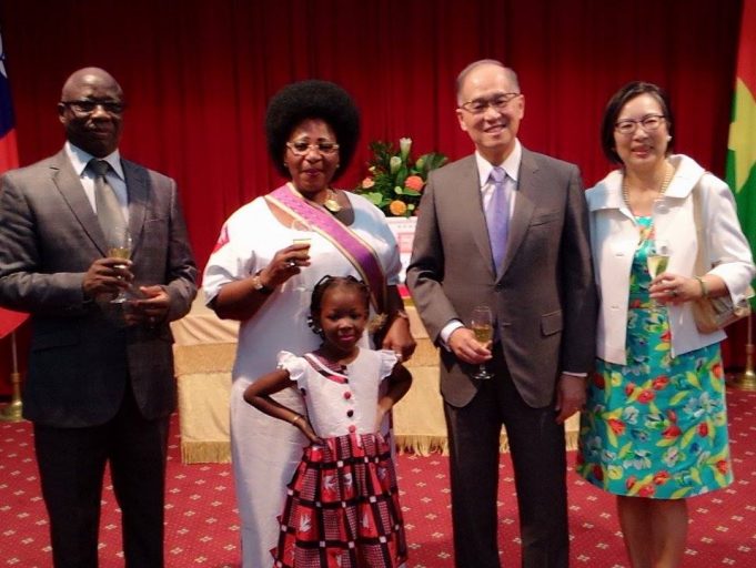 Burkina/Taïwan: Céline Yoda porte l’Etoile Brillante avec Grand Cordon