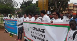 Attaque café Istanbul: une marche pour « vaincre le mal» (communauté religieuse)