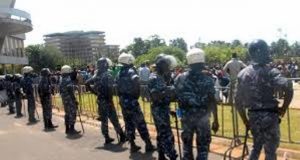 Togo: attention au chaos!