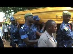 VIDEO-Ouahigouya: La parenté à plaisanterie s’invite à l’inhumation de Salifou Diallo