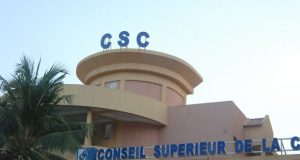 Conseil supérieur de la Communication (CSC): les faits reprochés à la présidente Nathalie Somé