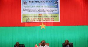 Ordres burkinabè: Roch Kaboré préside un atelier de relecture des textes