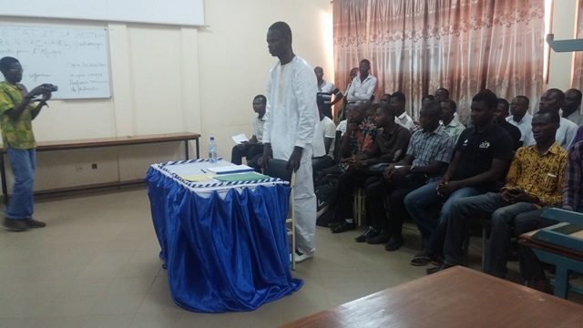 Soutenance de Joseph Akoutou