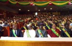 Togo: et si on divisait la poire en deux?