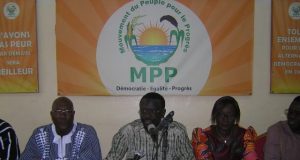 Protestations contre l’arrivée de Macron à Ouagadougou: des « agissements moyenâgeux », selon Me Sankara