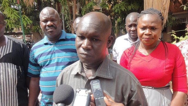 Le consieller Dieudonné Kaboré au micro