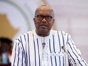 Roch Kaboré : faire « du Faso Dan Fani la tenue officielle des écoles »