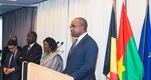 57è anniversaire de l’indépendance: depuis Bruxelles, Alpha Barry souhaite une «très bonne fête» à la diaspora