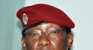 Burkina: l’ex-ministre de la Sécurité Auguste Denise Barry interpellé
