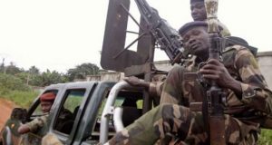 Côte d’Ivoire : près de 1000 militaires vont quitter l’armée (Jeune Afrique)