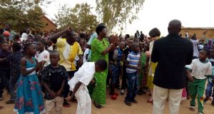 Nöel et fin d’année 2017: les enfants en difficultés de l’APEE en fête