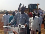 Burkina: Roch Kaboré annonce une réforme du système des rémunérations des travailleurs