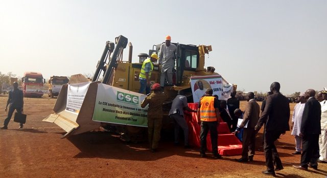 Le président du Faso Roch Marc Christian Kaboré lance les travaux du bitumage de la RN 19 prenant en compte la bretelle Kantchari-Diapaga-Tansarga-Frontière du Bénin