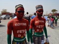 11 Décembre à Gaoua : Les mascottes, objets d’attraction des festivaliers de la fête nationale