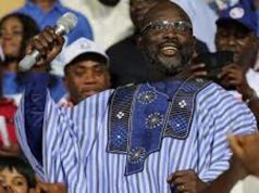 Liberia: le nouveau match de Mister President!