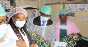 Hôpital Yalgado Ouédraogo: Le ministre de la Santé assiste à la naissance du premier bébé de 2018