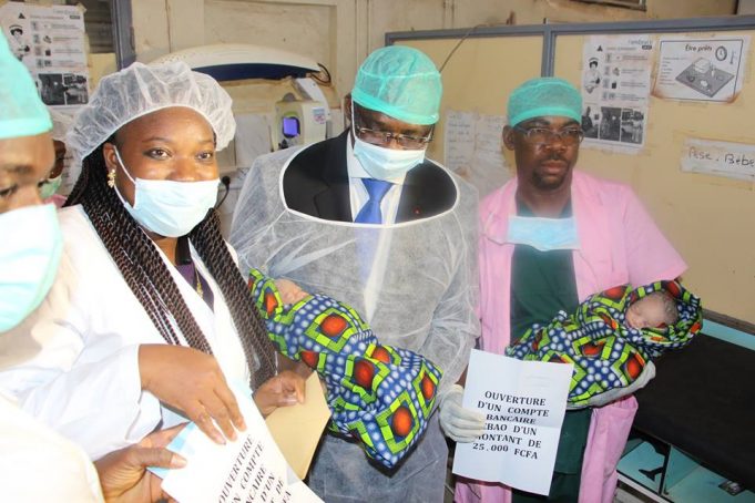 Hôpital Yalgado Ouédraogo: Le ministre de la Santé assiste à la naissance du premier bébé de 2018