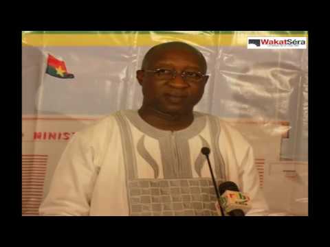 VIDEO-Burkina: « Mettez un sorcier » à la place de Thiéba, « ça ne changera rien »