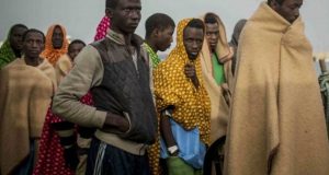 Libye : des tortionnaires de migrants mis aux arrêts