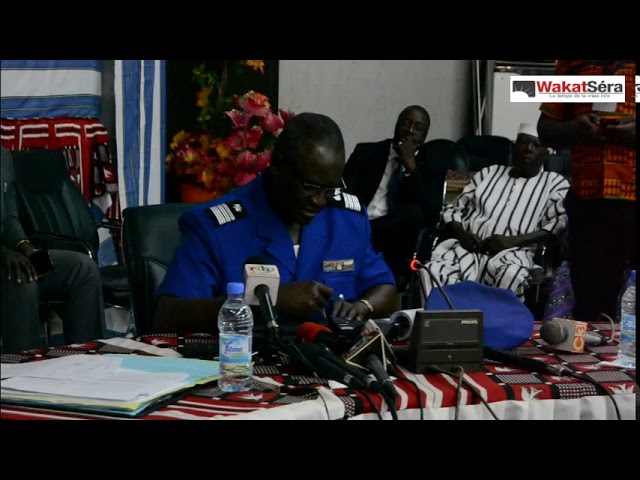 VIDEO-Burkina: Des gendarmes relevés pour faits de racket