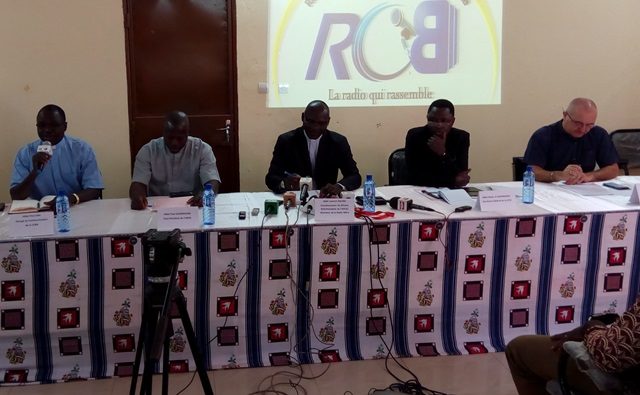 Les responsables du Réseau des Radios Catholiques du Burkina face à la presse
