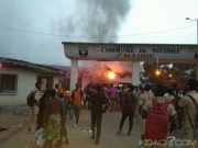 Côte d’Ivoire: des manifestants incendient la résidence du maire et la mairie de Soubré