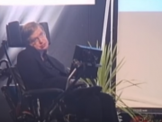Décès du célèbre astrophysicien Stephen Hawking
