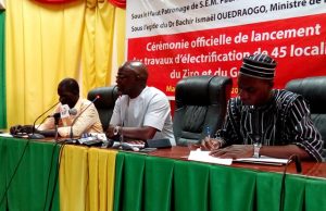 Burkina: l’ABER annonce l’électrification d’environ 500 localités d’ici à 2020