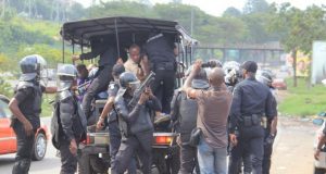 Marche de l’opposition en Côte d’Ivoire: la police empêche les manifestants de se réunir