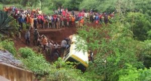 Au moins 24 morts et 10 blessés dans un accident de la route en Tanzanie (VOA)
