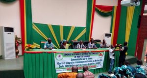 Marchés du Burkina: «Les places réservées aux vendeuses de fruits sont inadaptées» (Syndicat)