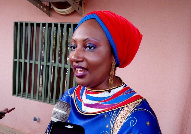 Nabou Fall, écrivaine, auteure de « Evasion virtuelle »