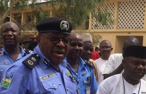 Au moins 15 morts dans des braquages de banques dans le centre du Nigeria (VOA Afrique)