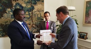 Coopération Burkina-Suisse: l’Ambassadeur Sougouri remet les copies figurées de ses lettres de créance